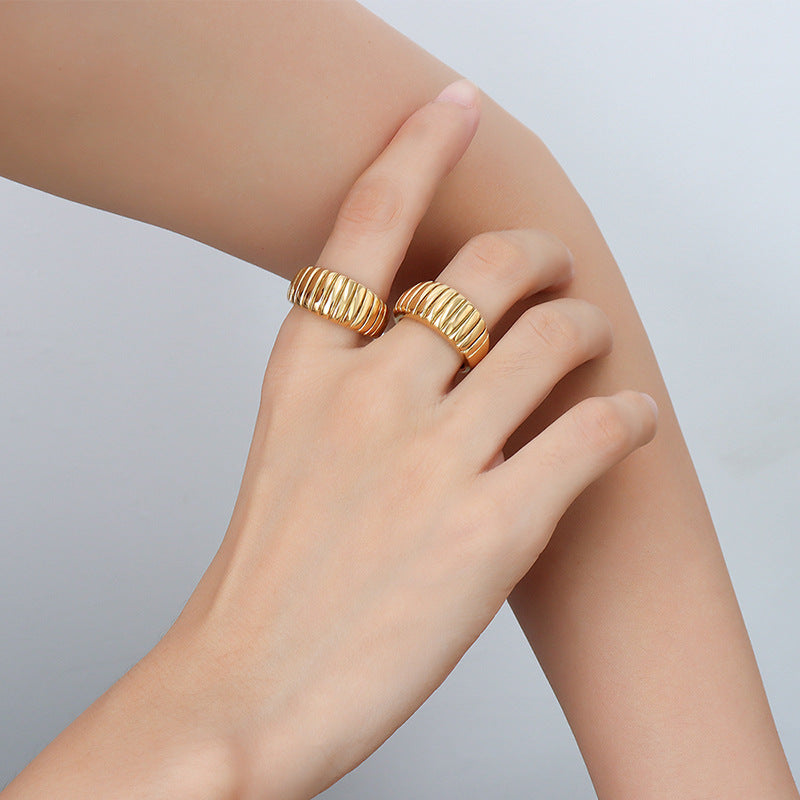 Croissant Texture Ring