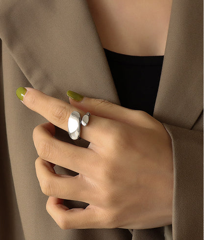 Convex Surface Hugger Ring