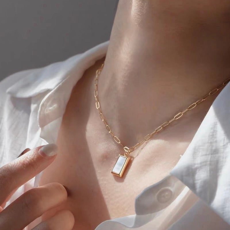 Square Shape White Seashell Pendant Chain Necklace