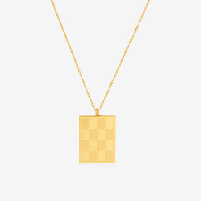 Vintage Style Chessboard Texture Pendant Necklace