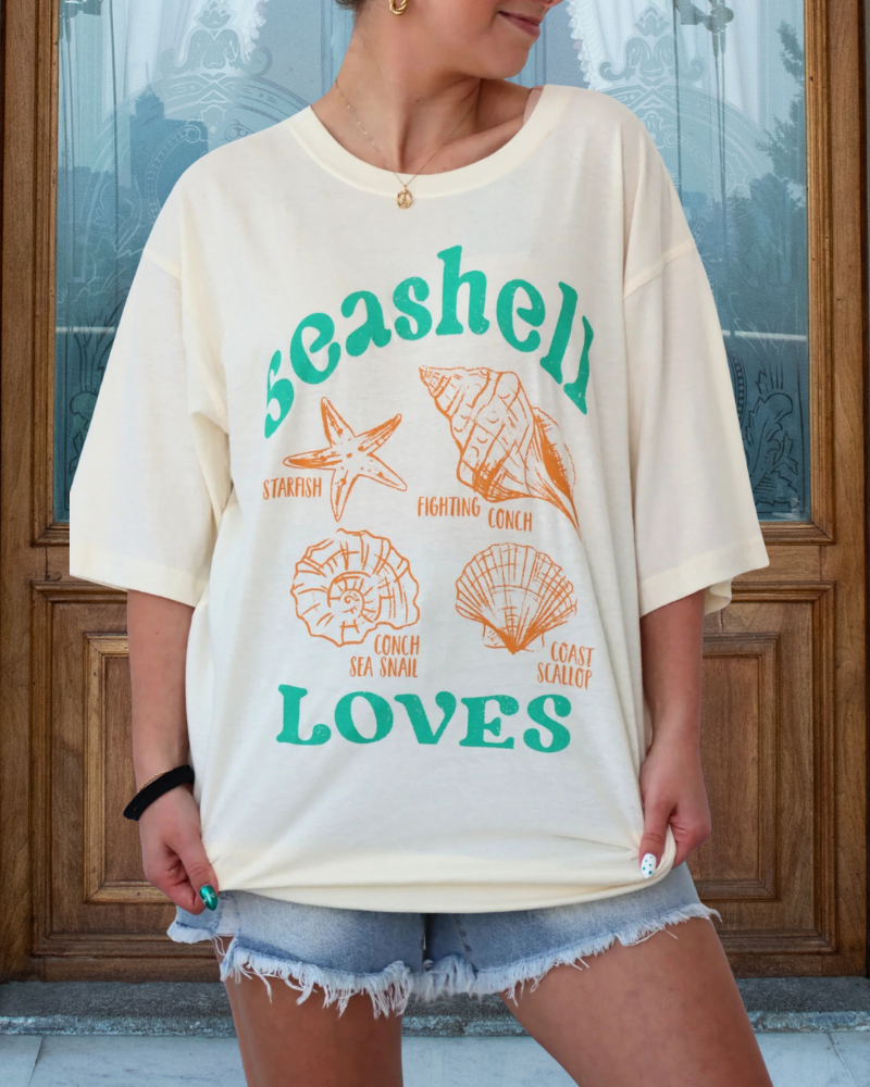 Seashell Loves T-shirt