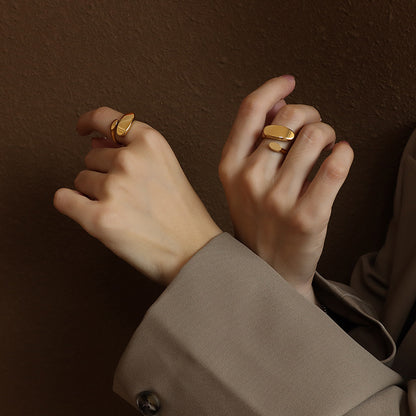 Convex Surface Hugger Ring